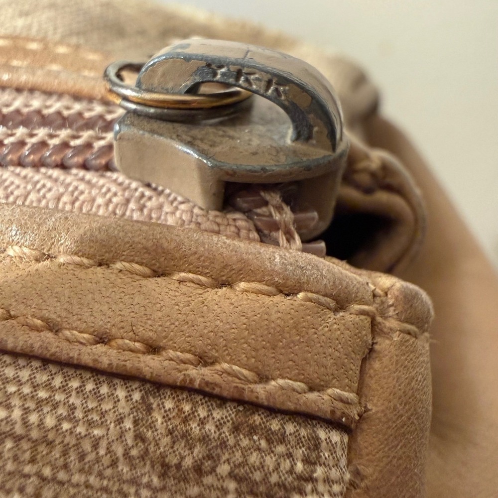 Vintage Gucci GG Monogram Boston Bag Tan Leather Trim top handle FLAW - Picture 10 of 16